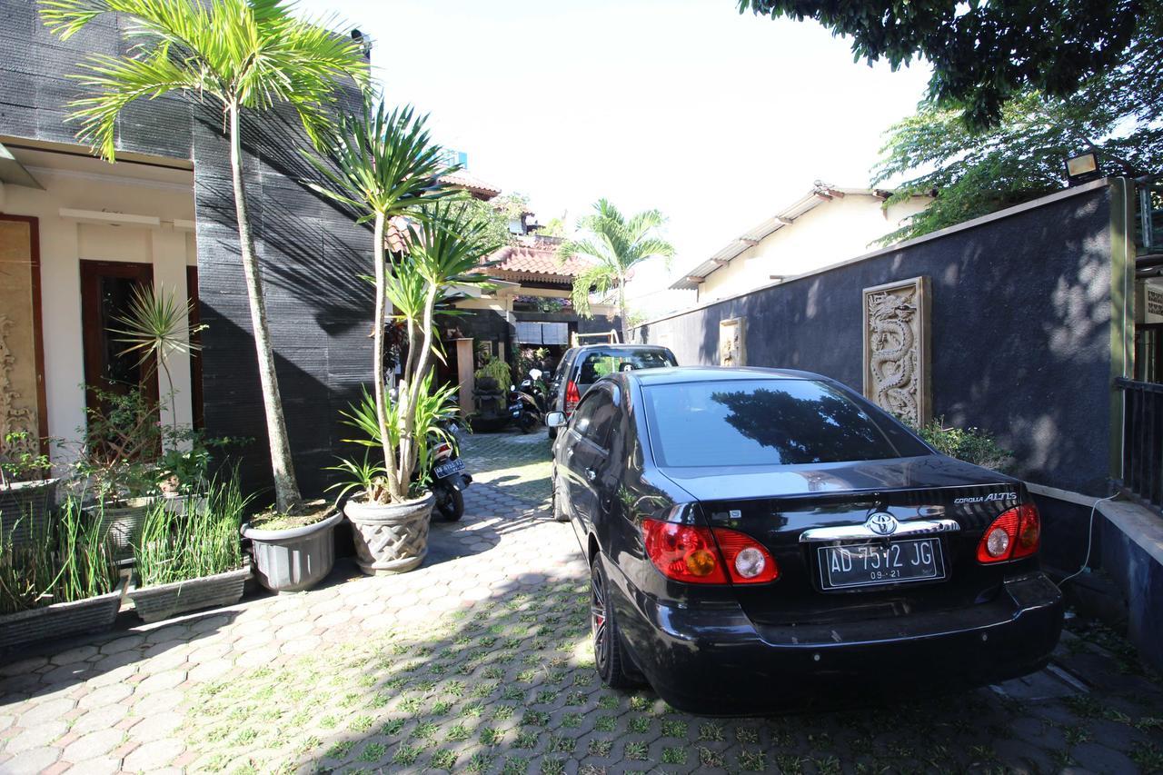 Reddoorz Plus Near Tugu Jogja 2 Yogyakarta Ngoại thất bức ảnh