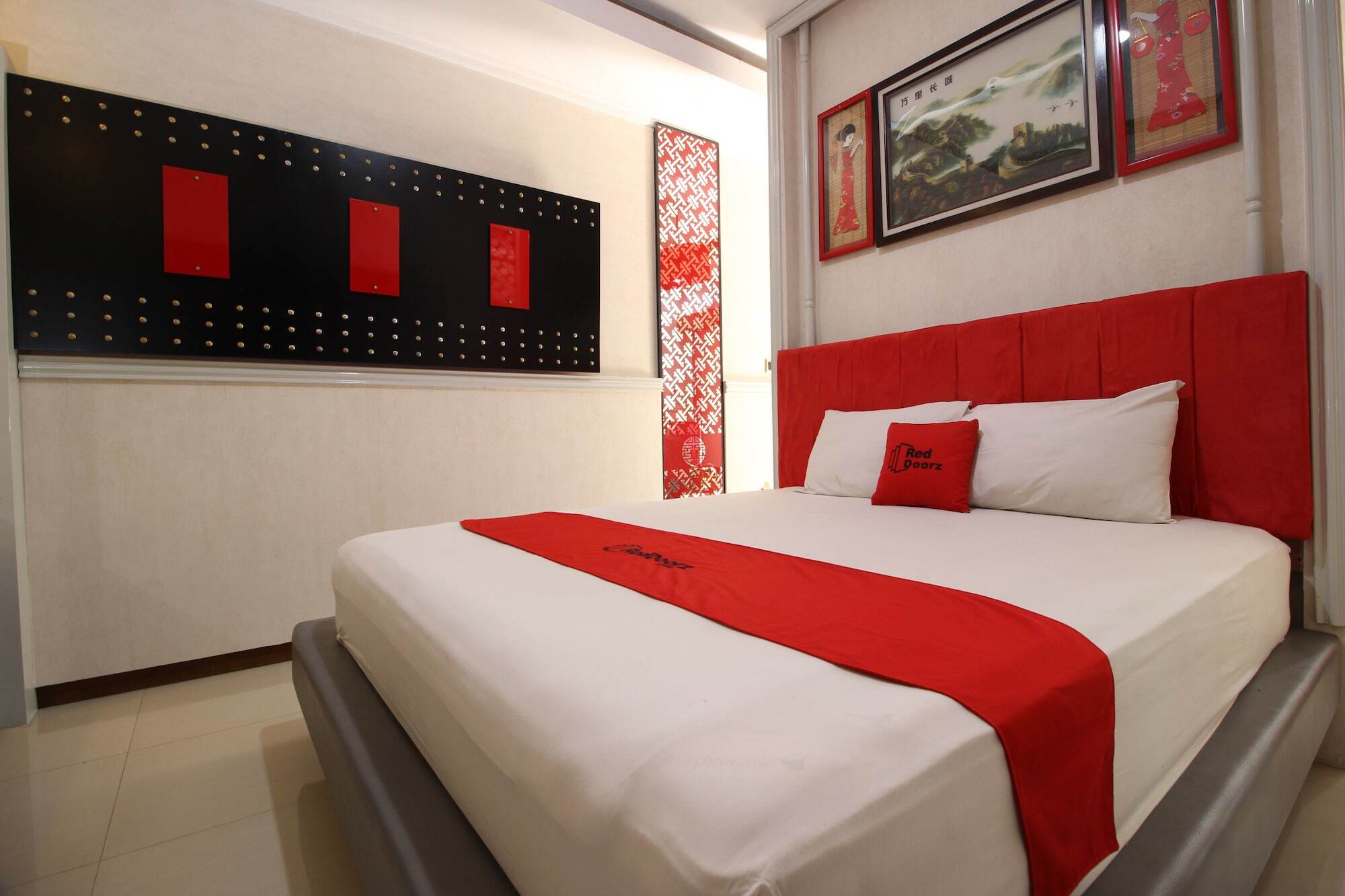 Reddoorz Plus Near Tugu Jogja 2 Yogyakarta Ngoại thất bức ảnh